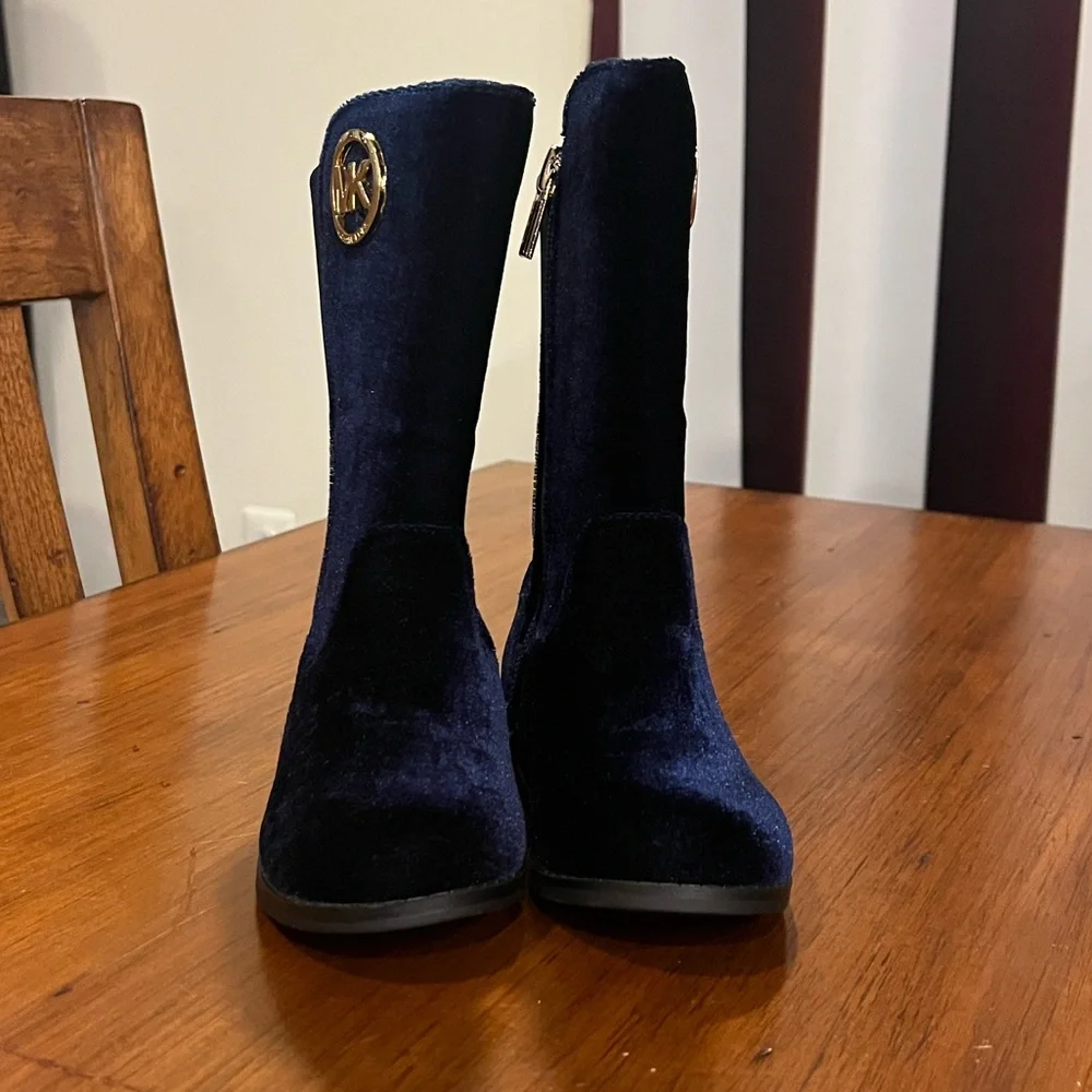 Michael Kors Emma Lily velour Boots new navy blue Girls Toddlers Size 5